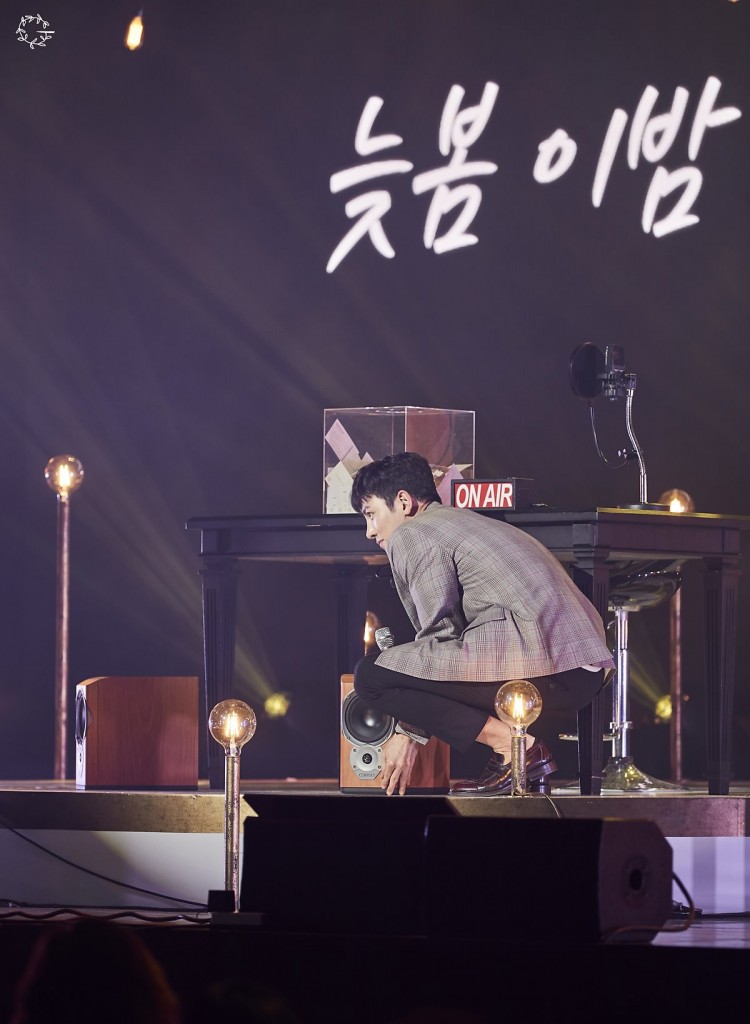 Ji Chang Wook làm show fan meeting do chính mình chọn địa điểm hình ảnh như được cut từ 1 bộ phim  - image 20