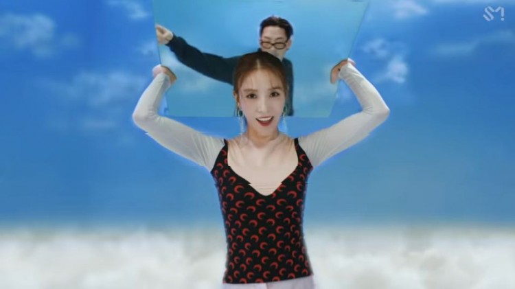 Có cổ phần của SM thì sao BoA vẫn bị mặc outfit như hề còn MV thì trông rẻ tiền đến xấu hổ - image 1