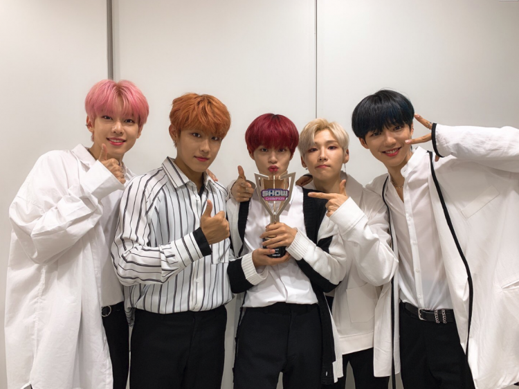 Đến BIG3 cũng tiếc chi phí đào tạo thế mà một công ty nhỏ đã xóa nợ idol còn tặng quà mừng debut - image 1