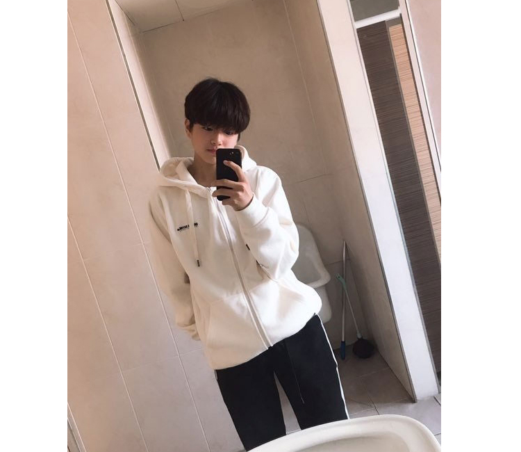 Khán giả PX101 chết mê chết mệt với những bức ảnh pre-debut TTS  Lee Jinwoo vị trí tăng chống mặt  - image 8