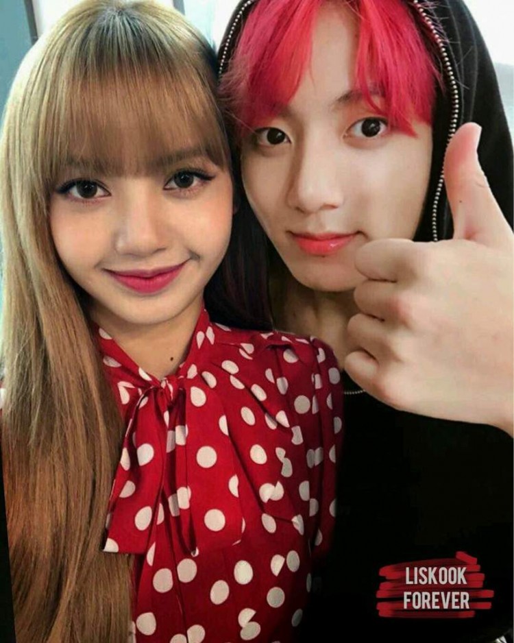 JungKook và Lisa được cho là một couple tại lễ trao giải ở Mexico post ảnh LisKook rõ ngọt ngào - image 4