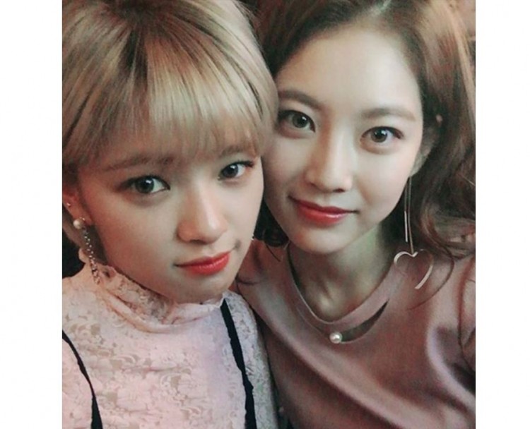 maknae - image 4