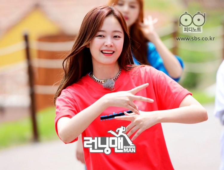 PD chính của Running Man chia sẻ Jeon So Min có nét quyến rũ vụng về không thể tin được - image 3