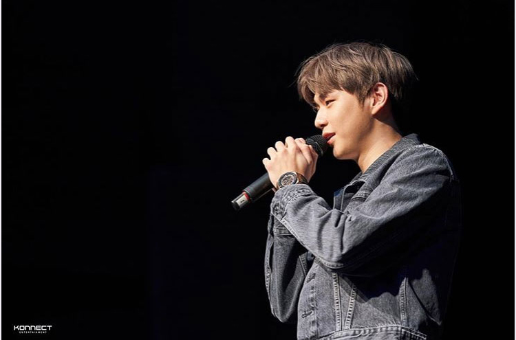 Kang Daniel tôi là đã có Jihyo là người đầu ấp tay gối thể hiện vẻ mặt không thể hạnh phúc hơn - image 2