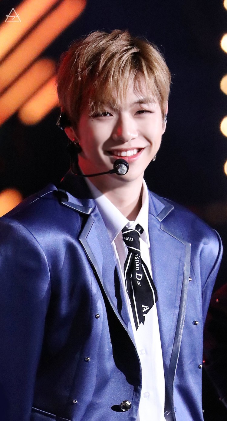 Kang Daniel rời khỏi căn hộ UN Village chuyển sang chổ ở mới để hẹn hò với Jihyo không bị phát hiện - image 2