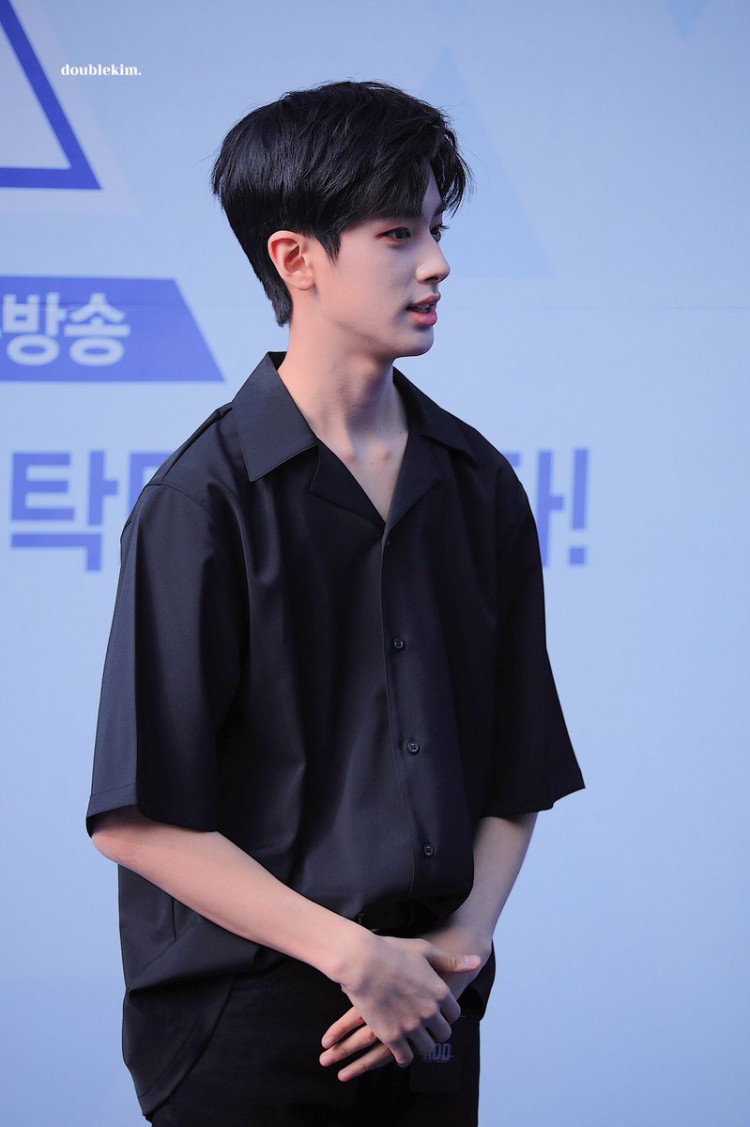 Kim Minkyu bóp còi qua mặt X1 debut là gì chớ ta về tổ chức hẳn fan meeting solo  - image 2