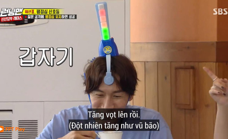 Lee Kwang Soo bị bắt bài trong Running Man mất bình tĩnh đến nổi điên khi nhắc đến tên bạn gái  - image 2