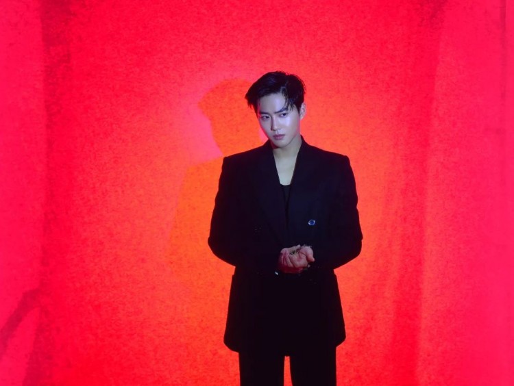 suho  - image 5