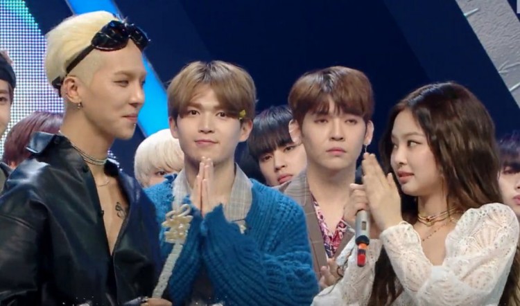 Khi fan Kpop bất chấp đúng sai đẩy thuyền cặp công khai đu đưa cặp thì chỉ là tình đồng chí - image 2