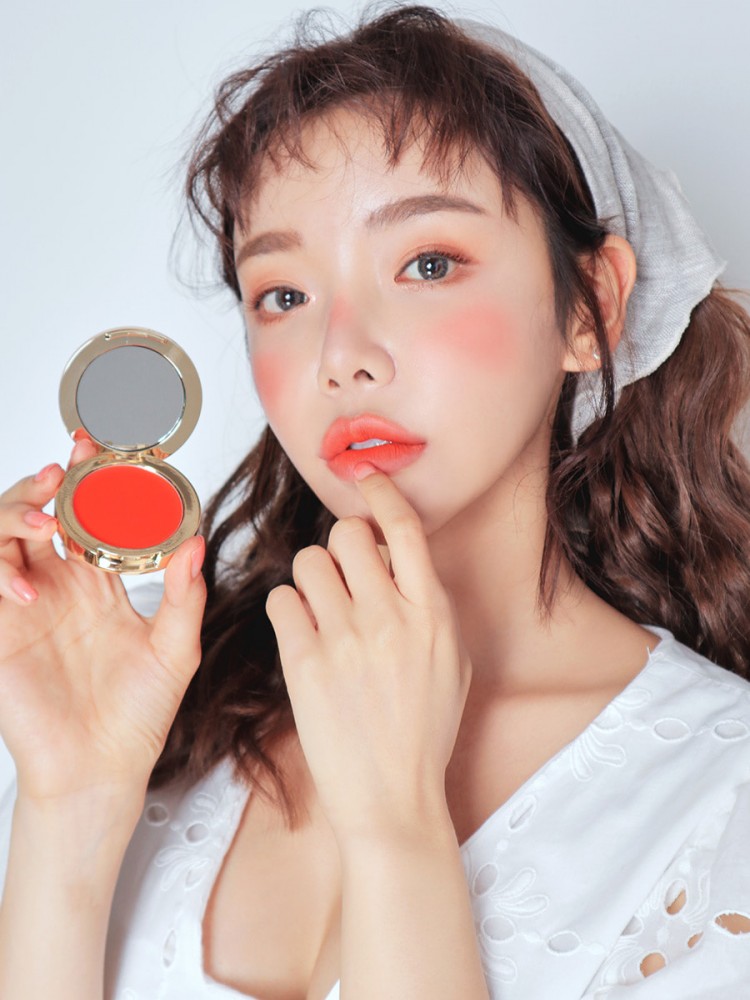 4 sản phẩm phấn má được review nhiều nhất Bạn muốn kiểu make up trái đào hay đỏ ửng hây hẩy - image 2