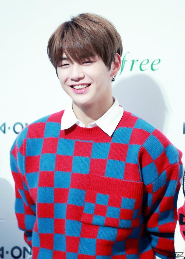 Vì một chia sẻ tại fansign mà Kang Daniel bị chỉ trích tốt nhất đừng mở miệng ra nói - image 3