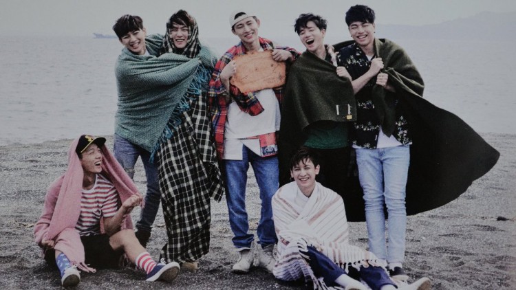 Kỉ niệm 4 năm debut thảm nhất Kpop iKON không được YG chúc mừng Yunhyeong like hết ảnh 7 người - image 1