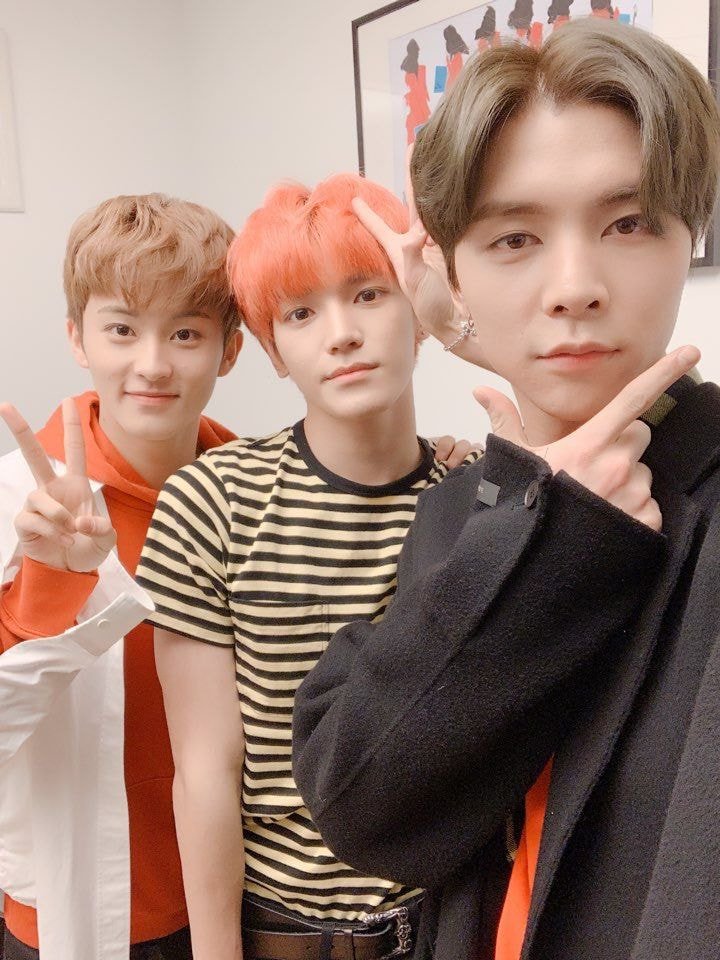 Fan NCT mệt mỏi với cách làm việc khó hiểu của stylistSM bắt mặc đồ không phụ hợp với thời tiết - image 1