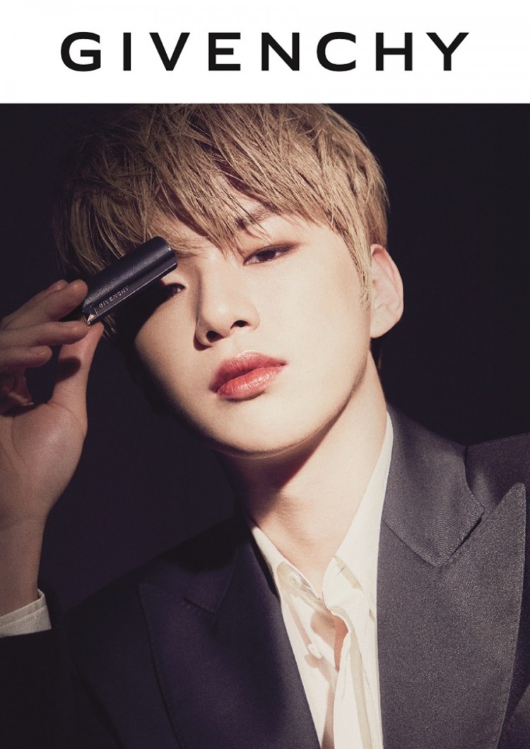 Mặc ai nói ngả nghiêng  Kang Daniel vẫn đang sống rất tốt còn ẵm luôn CF từ thương hiệu xa xỉ - image 1