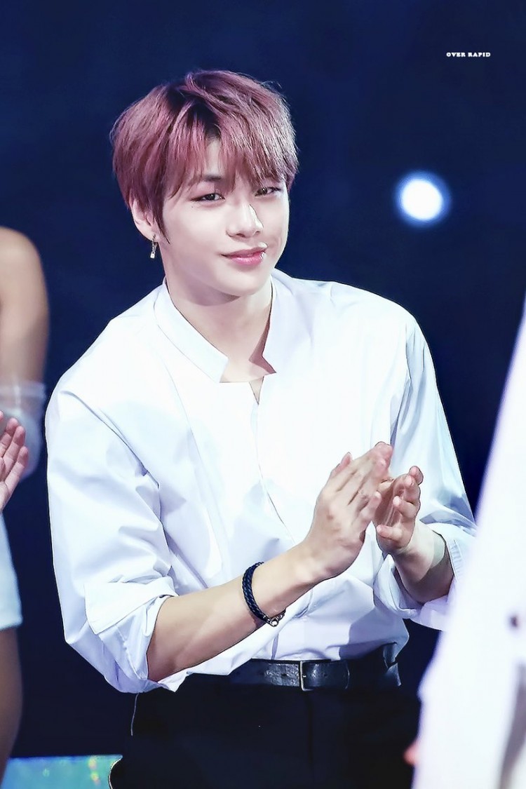 Kang Daniel xác nhận tham dự AAA 2019 một lúc hội ngộ với cả tình cũ - tình mới - image 1