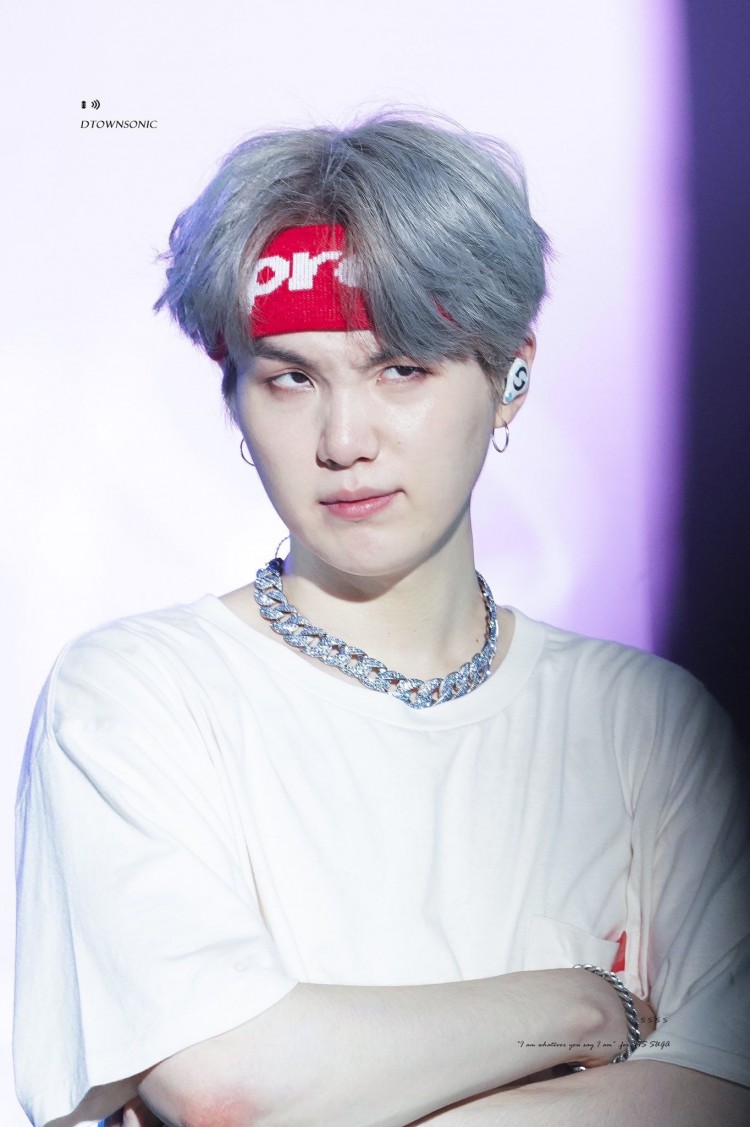 suga - image 3