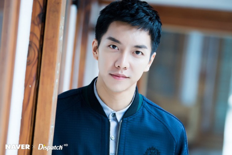 Giữa dịch bệnh Corona netizen Hàn bỗng đổ xô tìm kiếm tung tích của Lee Seung Gi - image 2