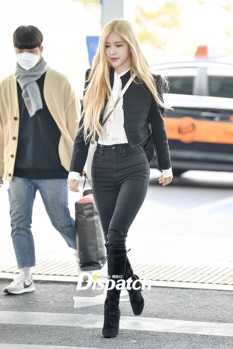 BlackPink Rosé và model Irene Kim bị chỉ trích vì chủ quan khi không đeo khẩu trang ở sân bay - image 2